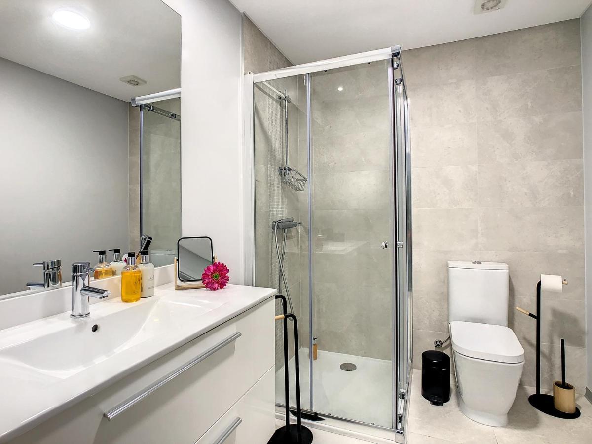 Rainbow Apartment By Lovelystay Funchal  Luaran gambar